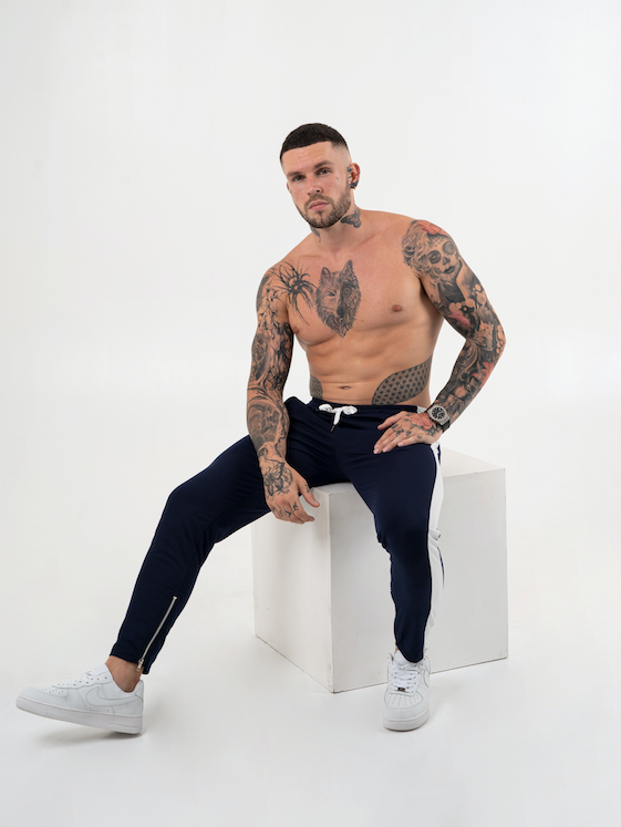 Men's Trousers & Joggers