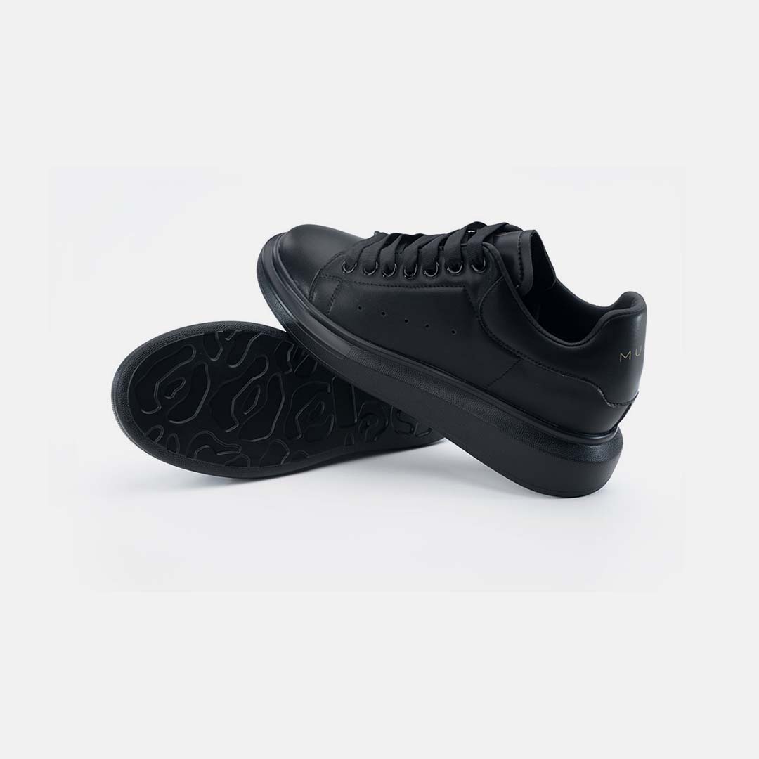 Mulat Oversized Sneakers Black
