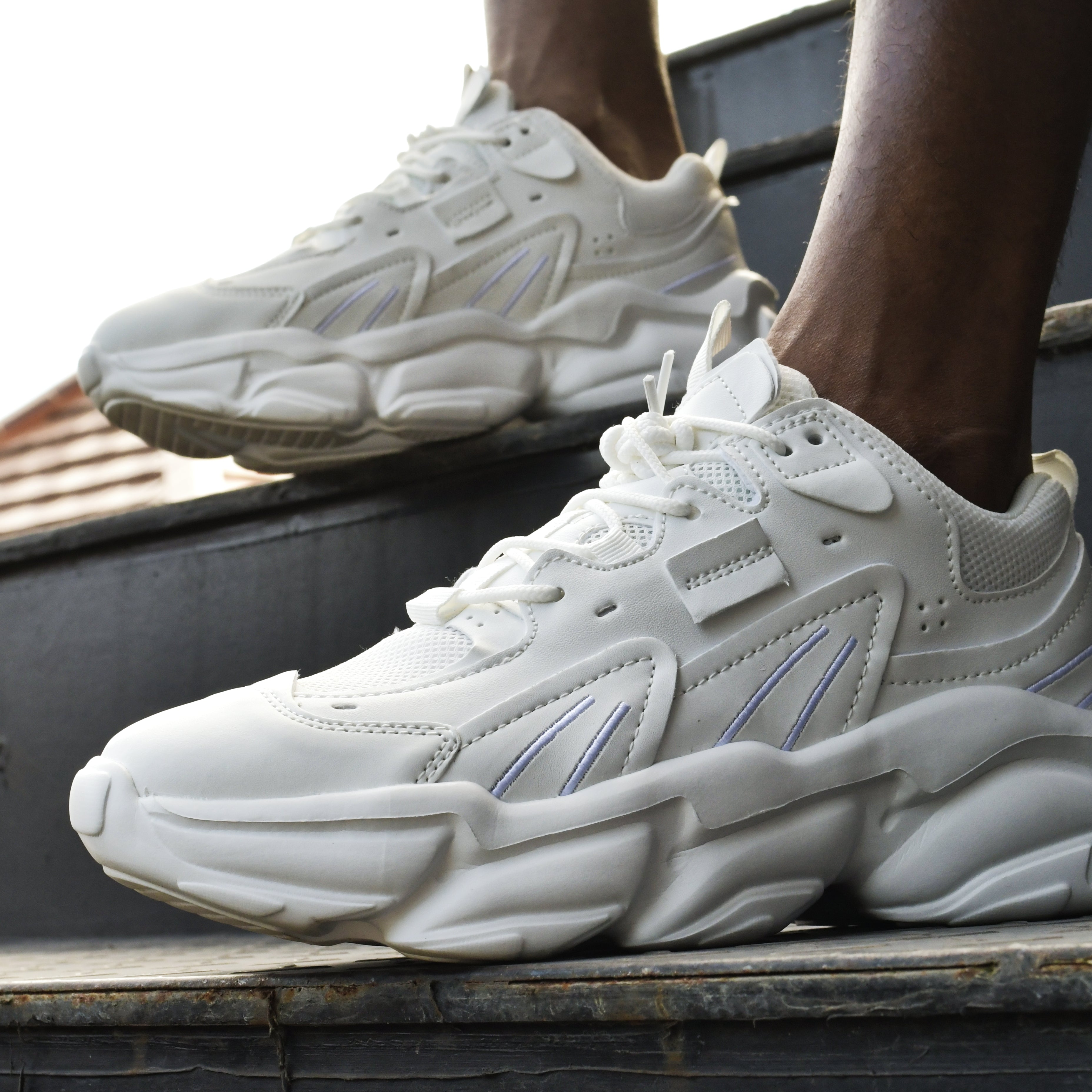 Mulat Mulat Origin Runners White (2.5" Height Boost)