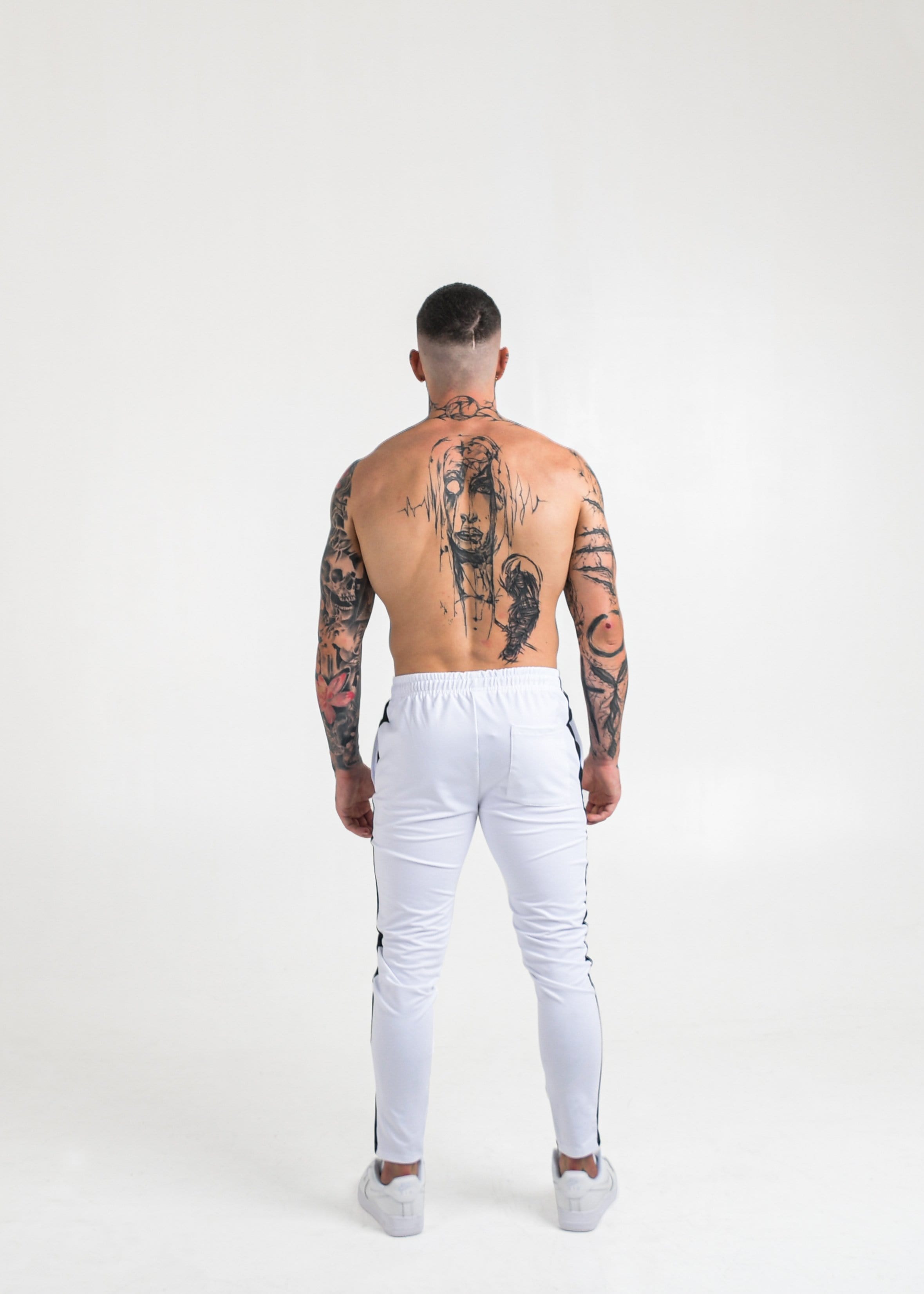 Mulat Mulat Essentials Gym Pants - White 