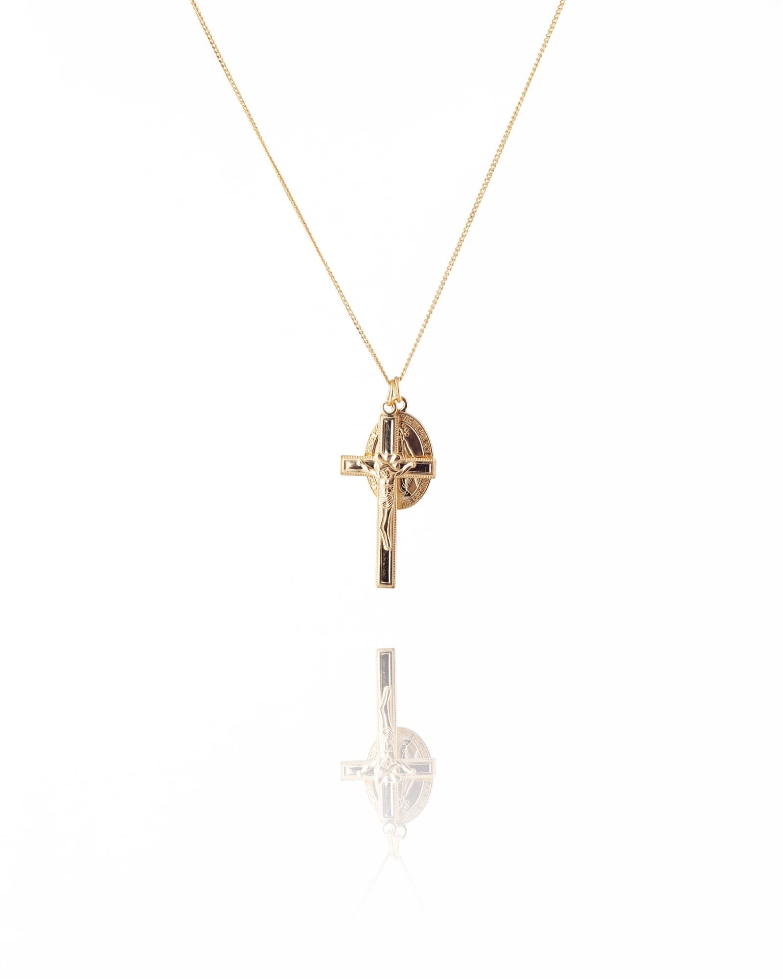 Virgin Mary Gold Pendant - Mulat